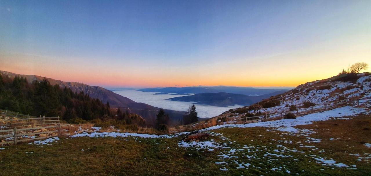 Planinska Kuca "Sedam Vlasica" エクステリア 写真